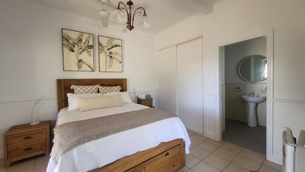 Ribbonwood Bed & Breakfast | 8/10 Phillip St, Emu Park QLD 4710, Australia | Phone: 0437 297 556 Ribbonwood Bed & Breakfast | 8/10 Phillip St, Emu Park QLD 4710, Australia | Phone: 0437 297 556
