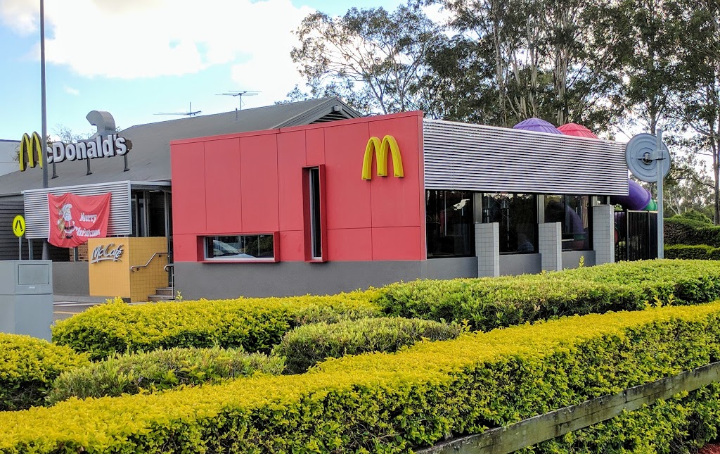 McDonalds Bracken Ridge | cafe | 256 Telegraph Rd, Bracken Ridge QLD 4017, Australia | 0732617300 OR +61 7 3261 7300