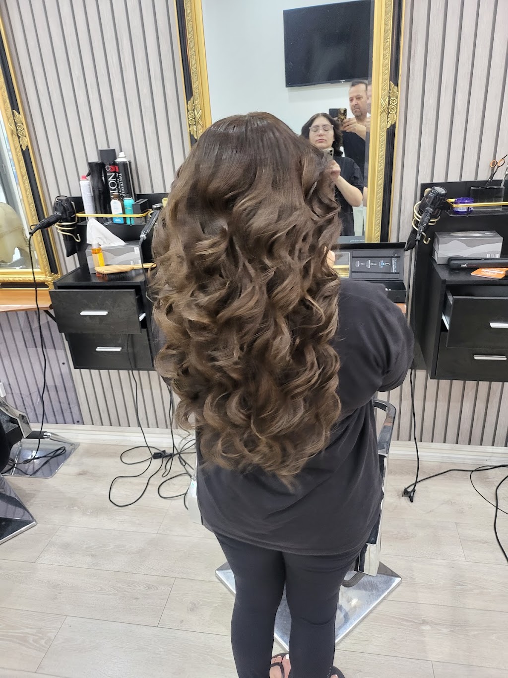 KW Hair Artistry | 184 Swallow Dr, Erskine Park NSW 2759, Australia | Phone: 0432 394 853