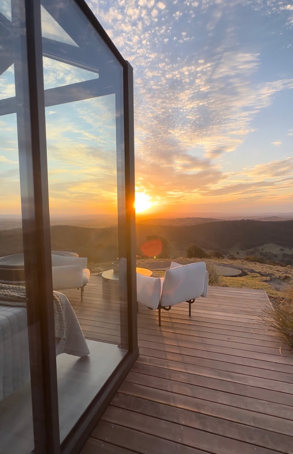 Oakhill Estate Glasshouse Cabins | 374 Clear Creek Rd, Clear Creek NSW 2795, Australia | Phone: 0421 856 030