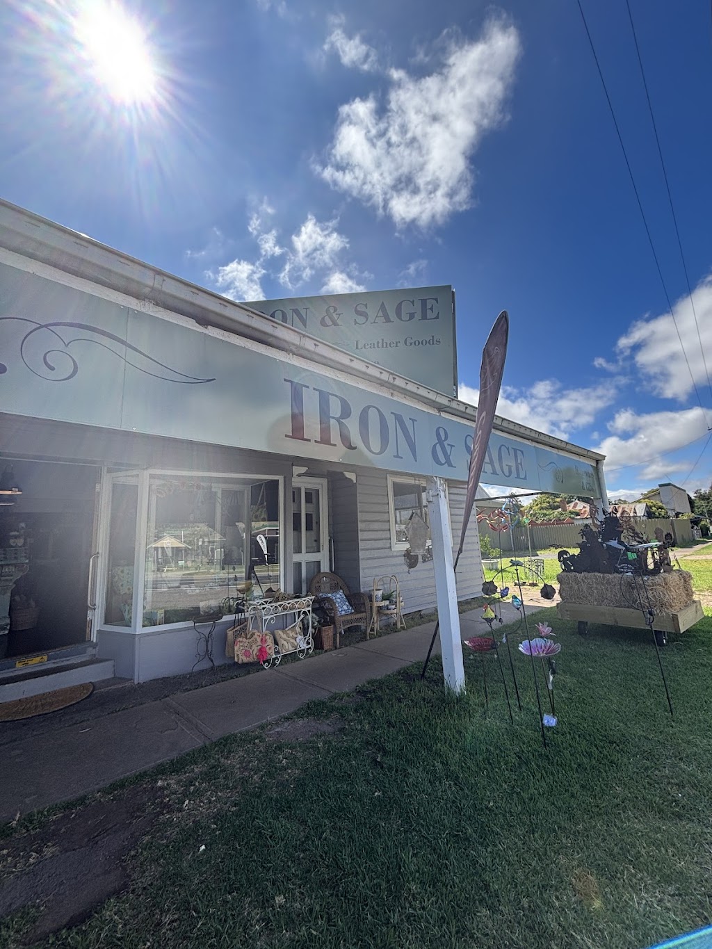 Iron & Sage | 20 New England Hwy, Willow Tree NSW 2339, Australia | Phone: 0420 592 995