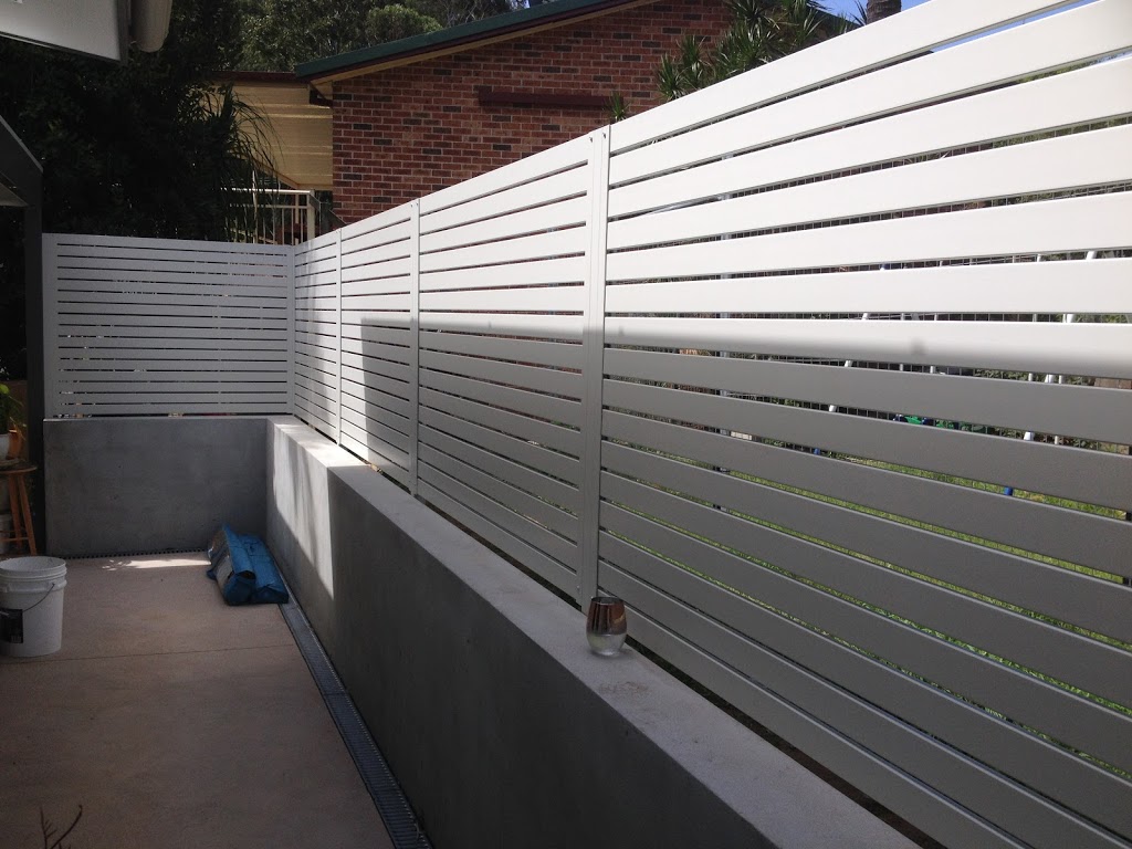 carlsons southside fencing | general contractor | 96 Scarborough St, Bundeena NSW 2230, Australia | 0417464033 OR +61 417 464 033
