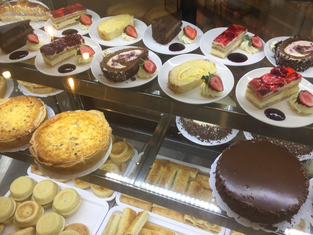 Hill-Top Cake Shop | cafe | 605 Whitehorse Rd, Mont Albert VIC 3127, Australia | 0398362592 OR +61 3 9836 2592