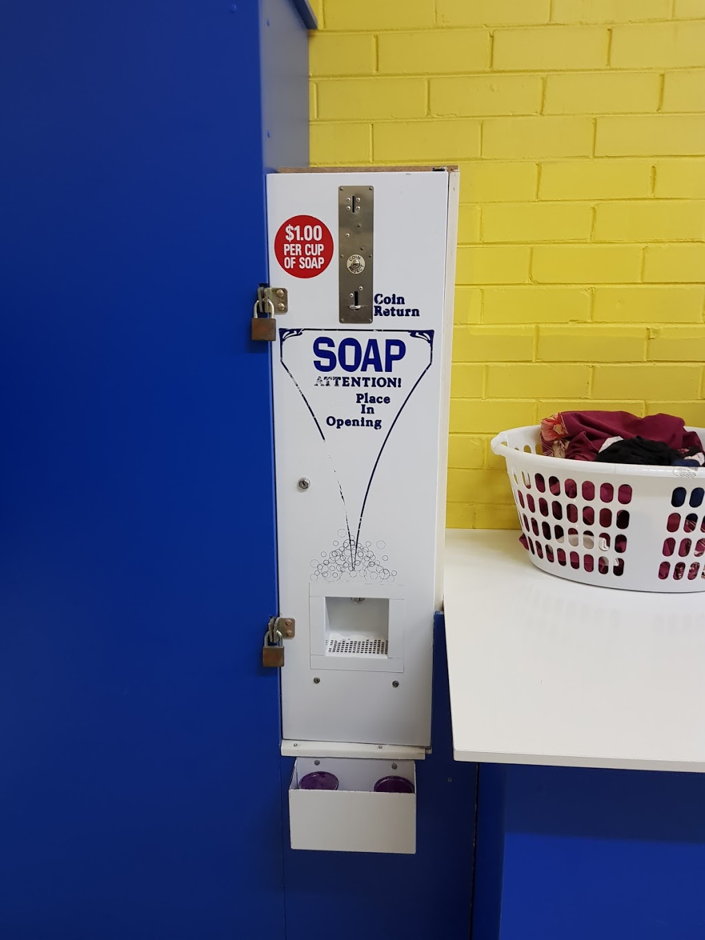 Noble Park Supa Wash Coin Laundrette | laundry | 258 Railway Parade, Noble Park VIC 3174, Australia | 0418566027 OR +61 418 566 027