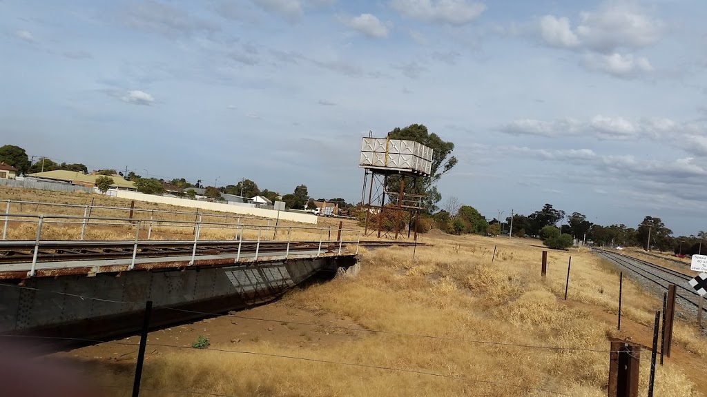 Yarrawonga Railway Station | Lott St, Yarrawonga VIC 3730, Australia | Phone: 0428 431 124