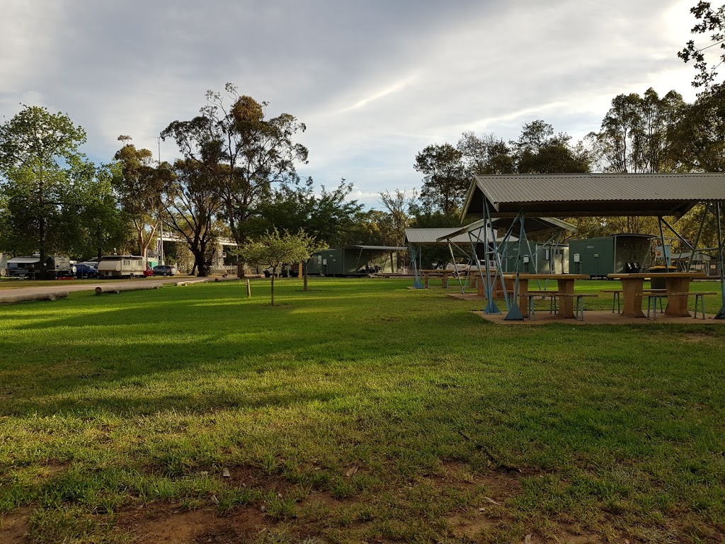 Gogeldrie Weir Park | campground | 1 Gogeldrie Rd, Gogeldrie NSW 2705, Australia | 0269559267 OR +61 2 6955 9267