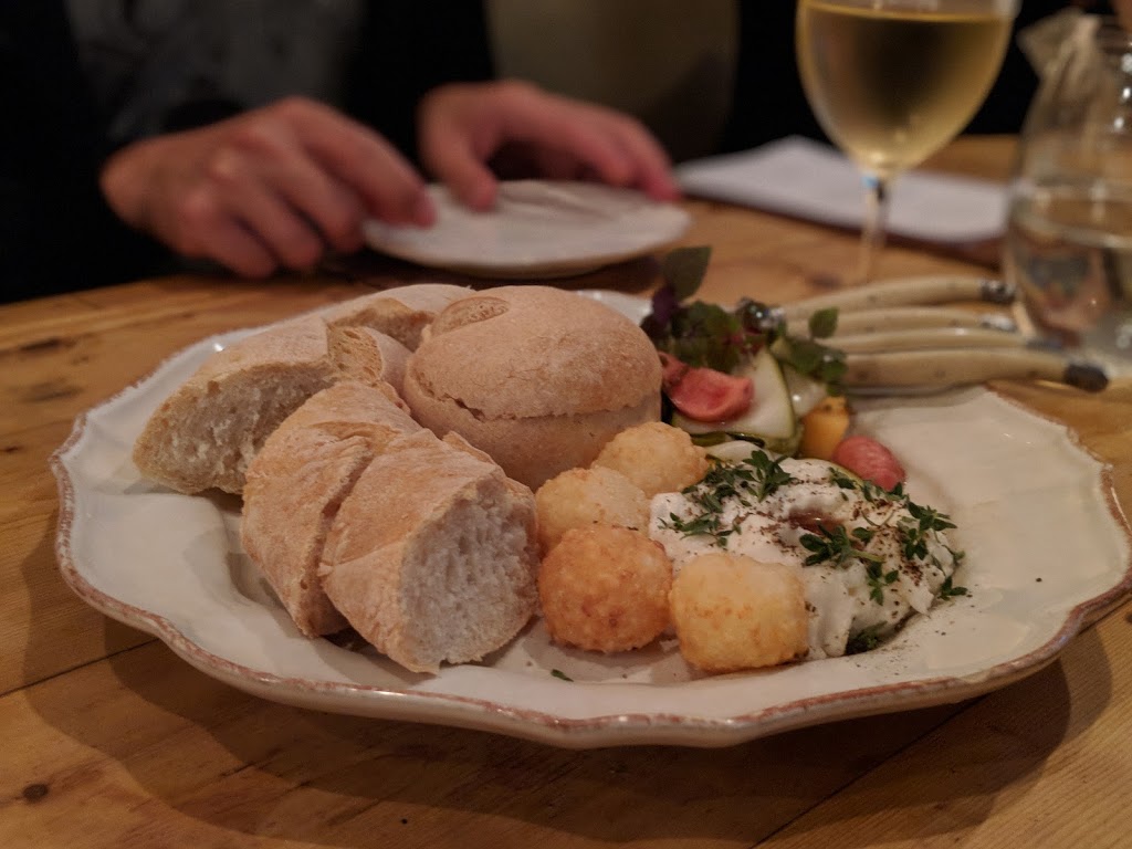 The Farmhouse Restaurant | 4/40 Bayswater Rd, Rushcutters Bay NSW 2011, Australia | Phone: 0448 413 791