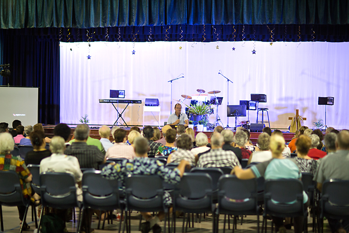 Peninsula Life Church | church | 3-7 Lavelle Ct, Clontarf QLD 4019, Australia | 0731423276 OR +61 7 3142 3276