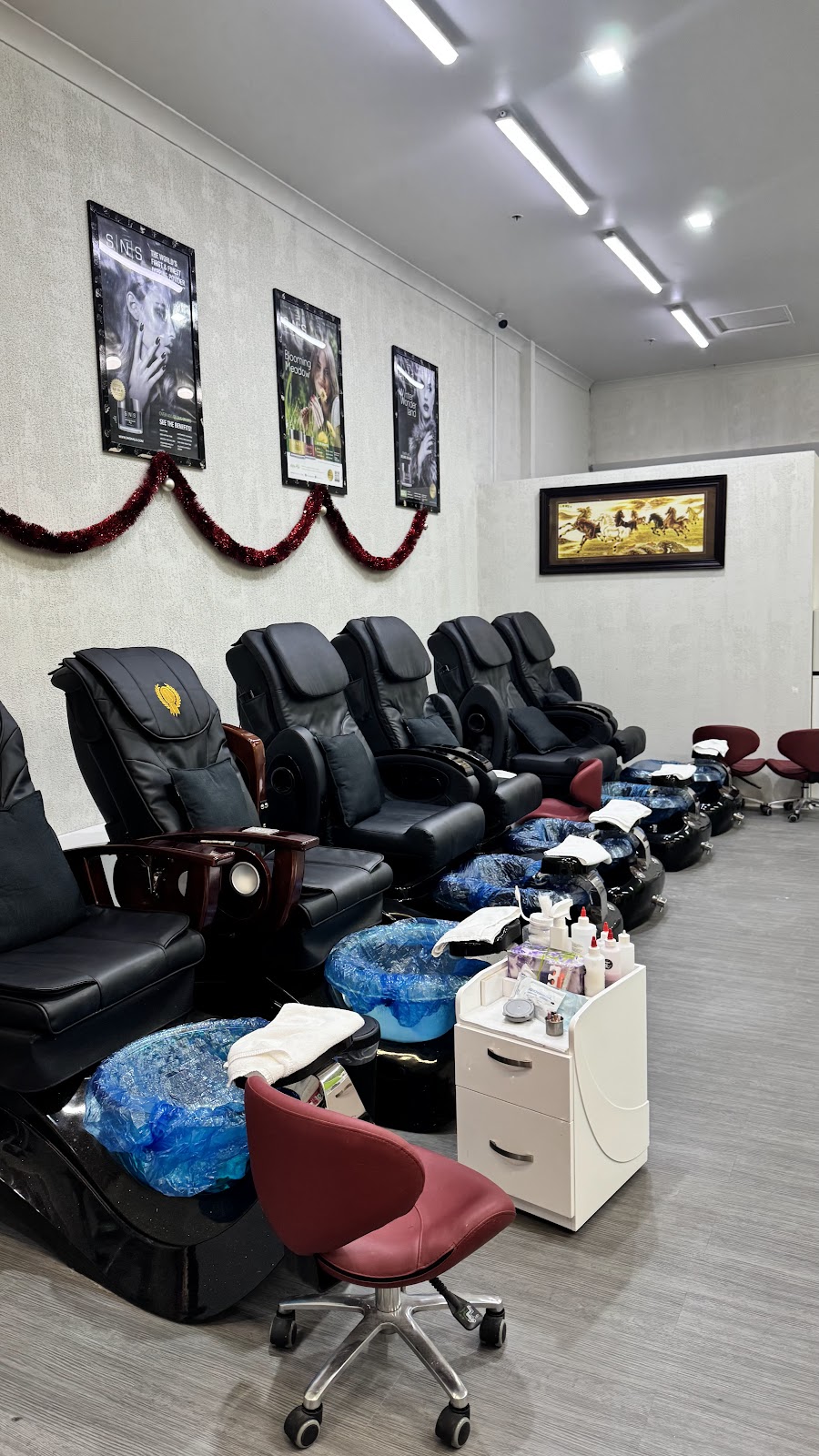 Belinda nails and beauty | Lighthouse Plaza, Shop-1/100 Ocean Dr, Port Macquarie NSW 2444, Australia | Phone: (02) 6584 4401