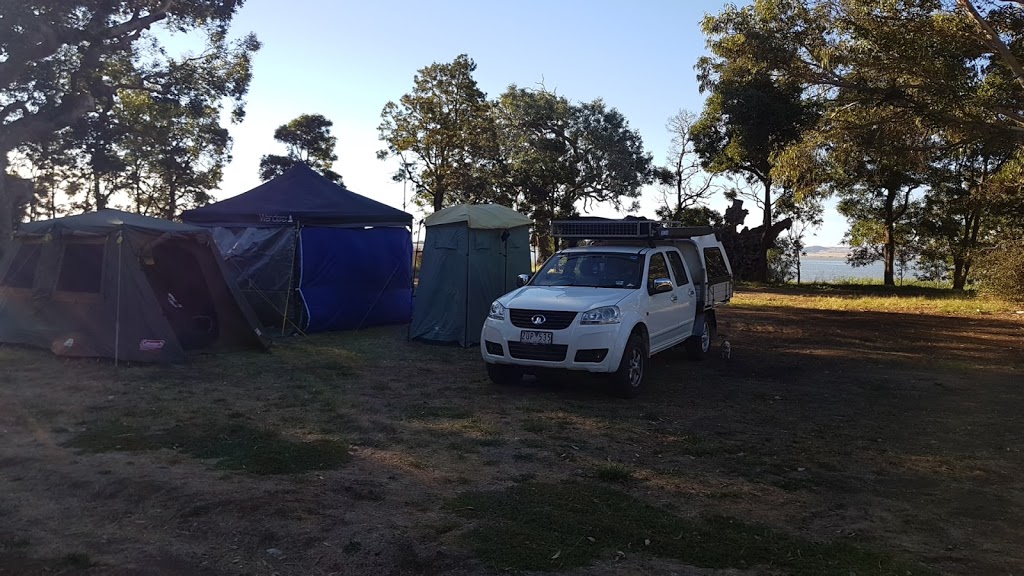 Lake Burrumbeet Free Camping | Canico Dr, Burrumbeet VIC 3352, Australia