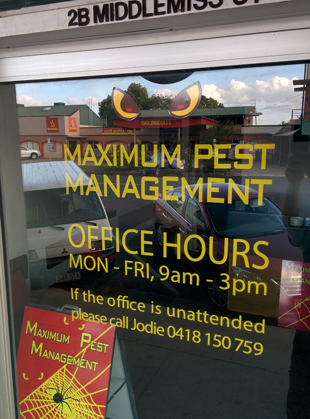 Maximum Pest Management | home goods store | 71 Vaughan St, Mareeba QLD 4880, Australia | 0740921999 OR +61 7 4092 1999