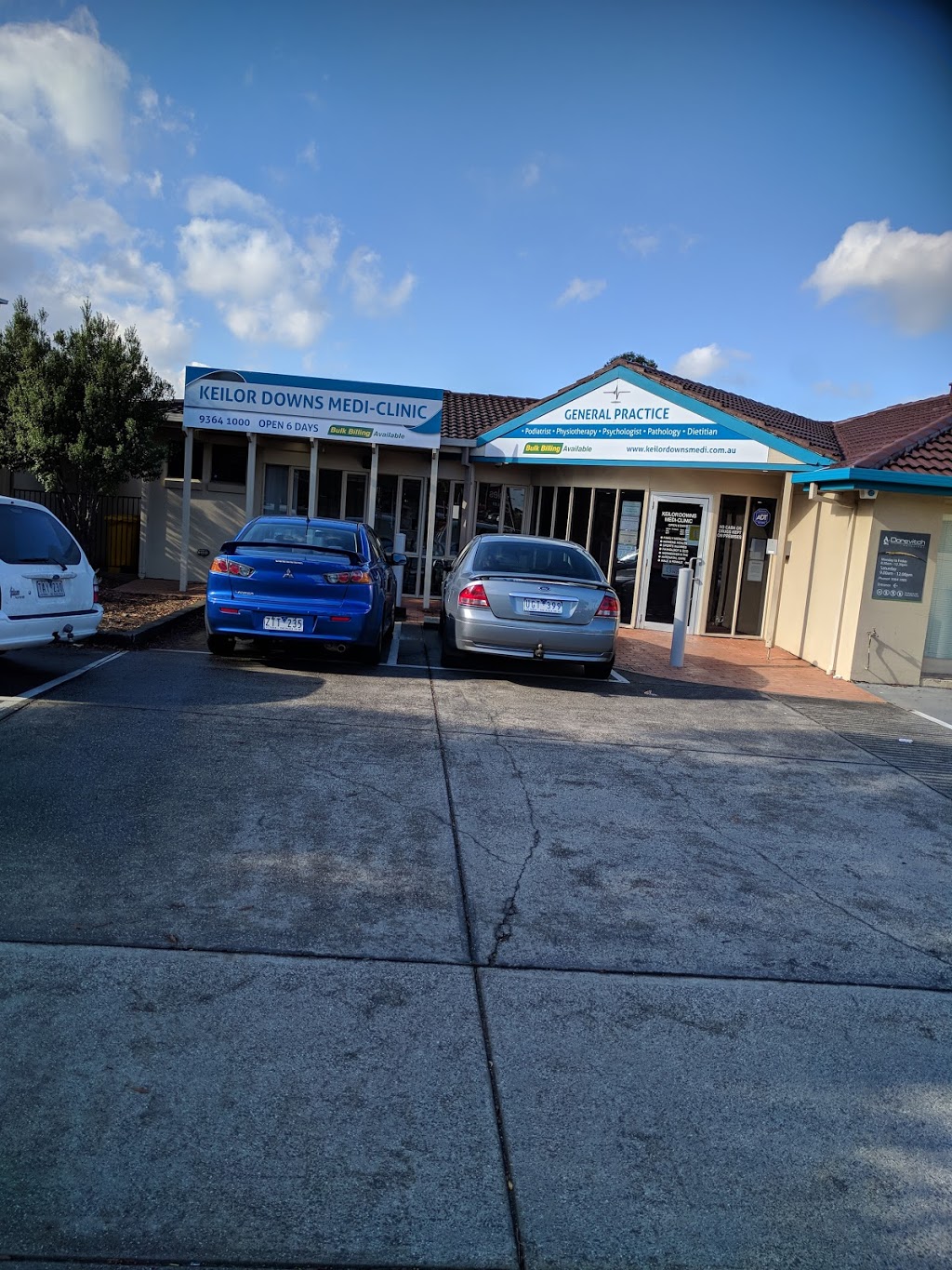 Keilor Downs Medi-Clinic | doctor | 1 Oslo Way, Keilor Downs VIC 3038, Australia | 0393641000 OR +61 3 9364 1000