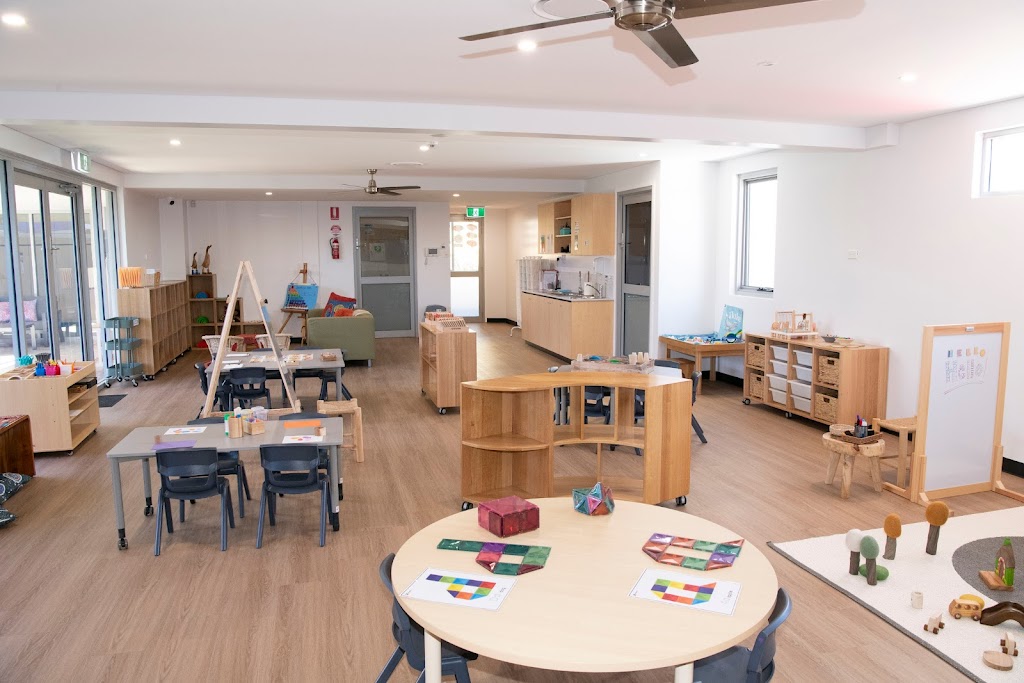 Kids World Kindy Burwood | school | 35A/35B Angelo St, Burwood NSW 2134, Australia | 0297151734 OR +61 2 9715 1734