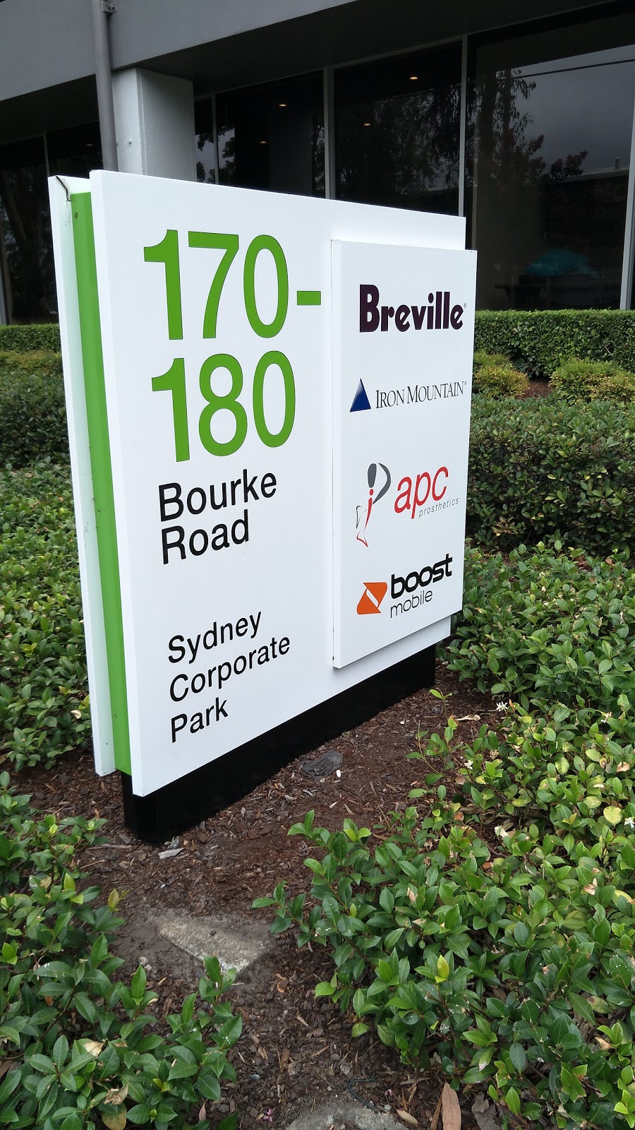 Breville | 2/170-180 Bourke Rd, Alexandria NSW 2015, Australia | Phone: (02) 9384 8100