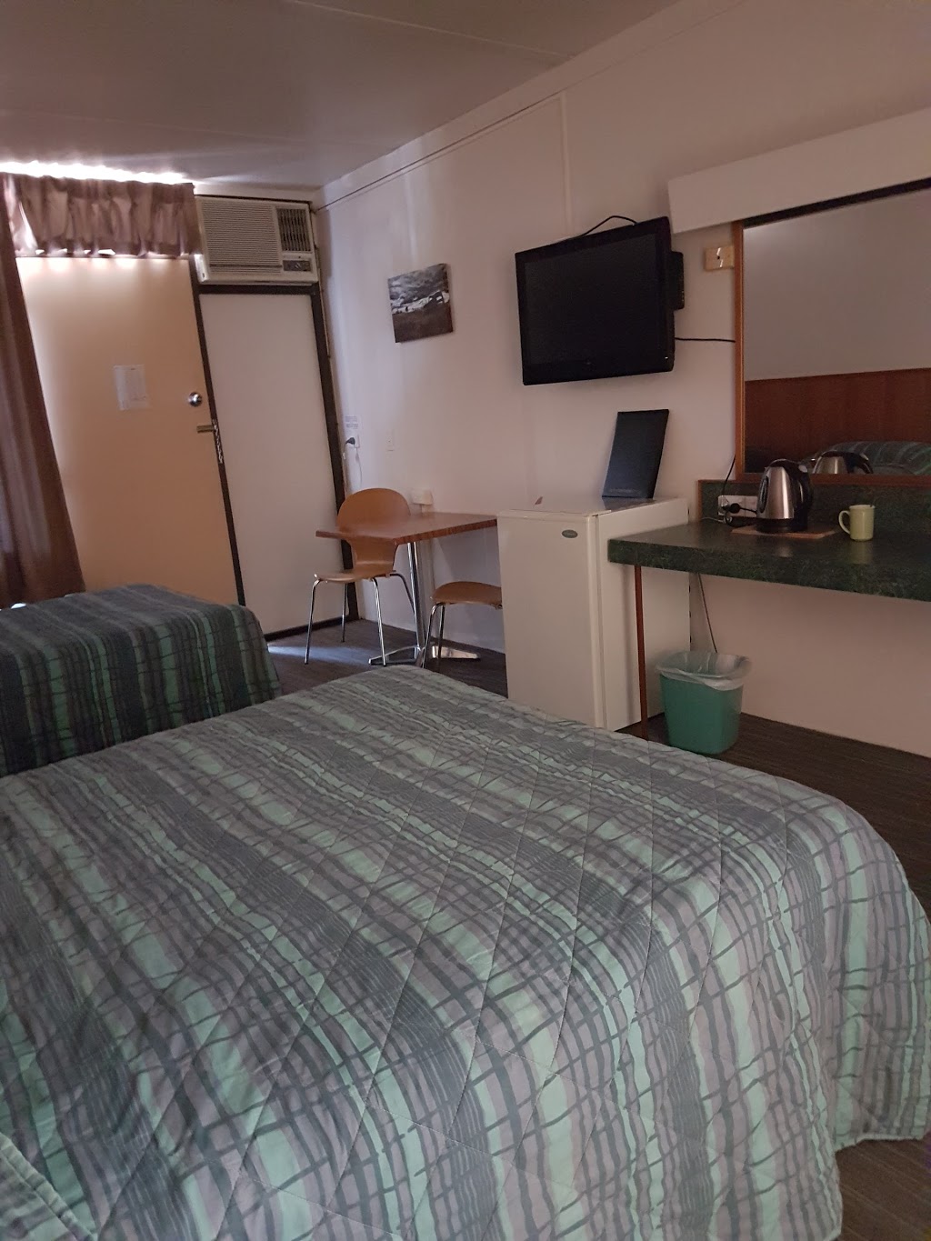 Gatton Motel | lodging | 74 Railway St, Gatton QLD 4343, Australia | 0754621333 OR +61 7 5462 1333