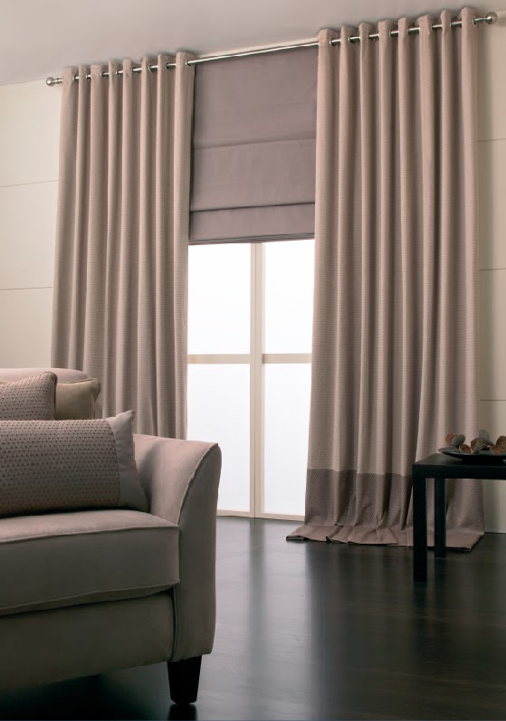 Russells Creative Curtains | Shop 1/142 Pitt Rd, North Curl Curl NSW 2099, Australia | Phone: 1300 671 485