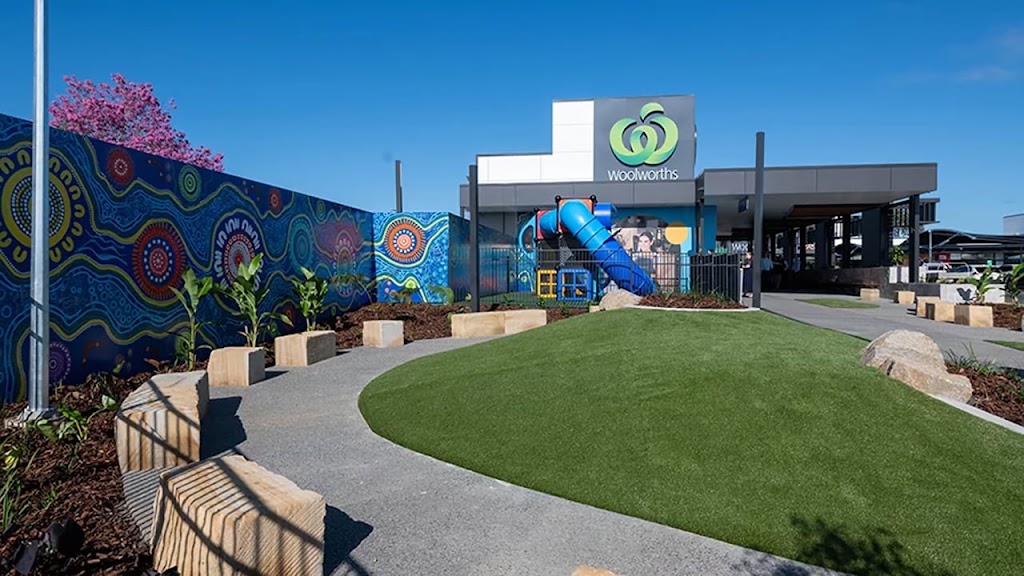 Warbu Bellmere Shopping Village | 96 Bellmere Rd, Bellmere QLD 4510, Australia | Phone: (07) 3257 2538