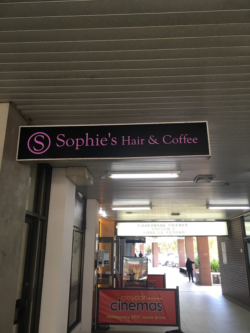 Sophie’s hair & coffee | Shop 5/3 Hewish Rd, Croydon VIC 3136, Australia | Phone: (03) 8719 7284