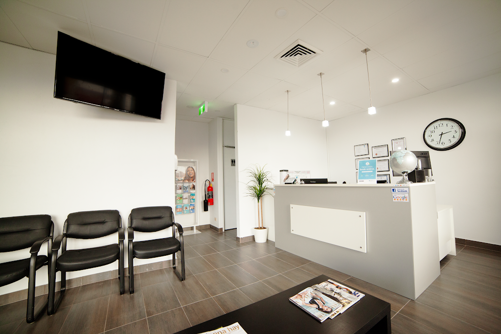 Cheltenham Dental Clinic | dentist | 1/149 Centre Dandenong Rd, Cheltenham VIC 3192, Australia | 0385559089 OR +61 3 8555 9089