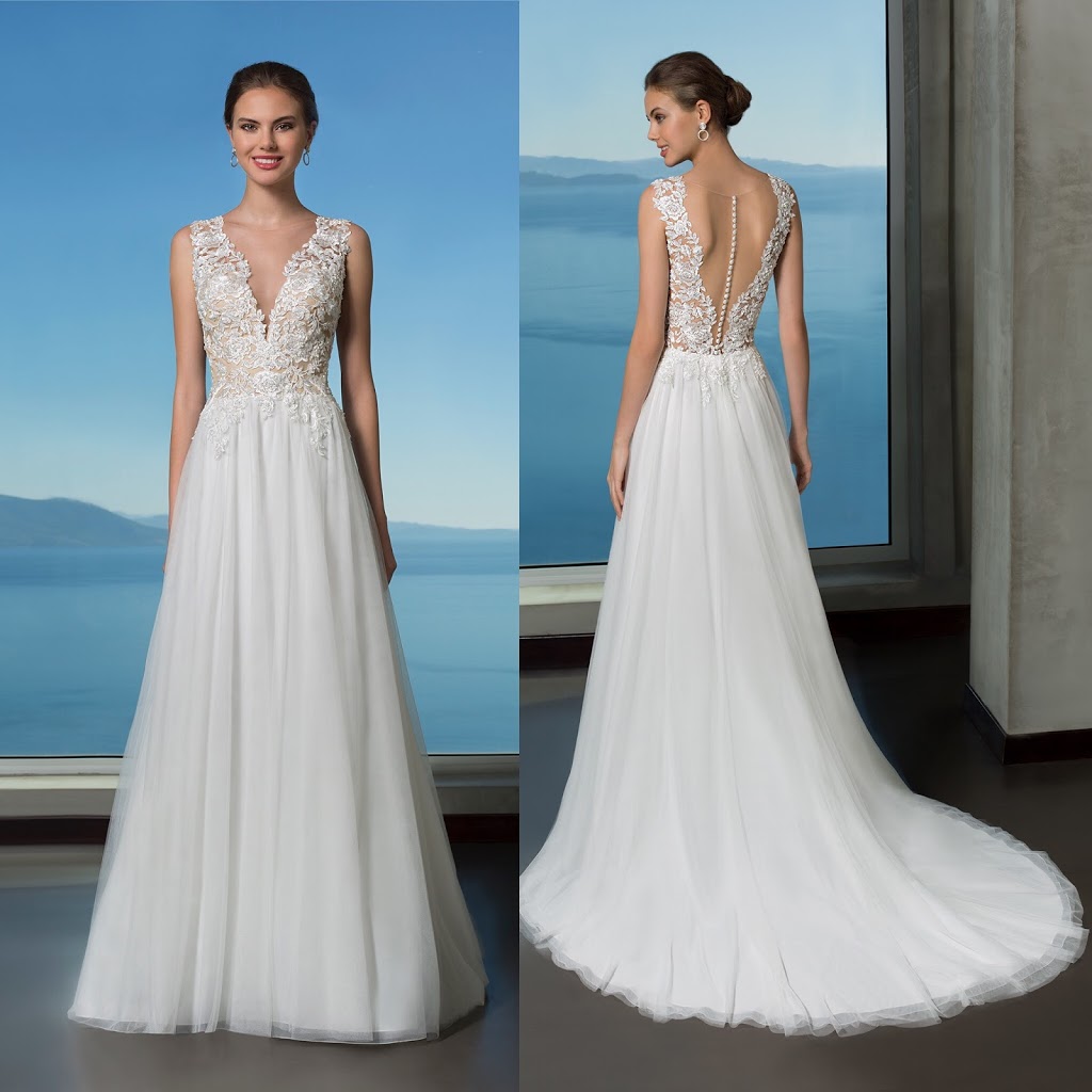 Utopia Bridal | 3/1 Galbraith Loop, Falcon WA 6210, Australia | Phone: 0455 804 814