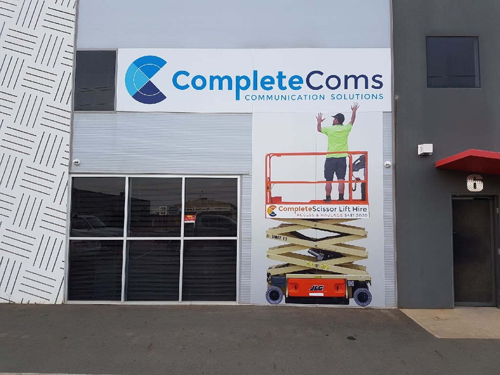 Completecoms | electrician | 6/53 McMillan Rd, Echuca VIC 3564, Australia | 0354812000 OR +61 3 5481 2000