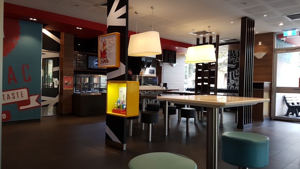 Mcdonalds Mayfield Industrial Drive | 1A George St, Mayfield East NSW 2304, Australia | Phone: (02) 4967 1125