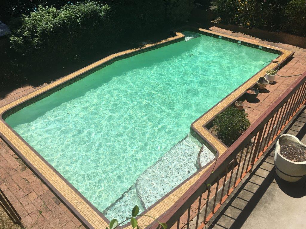 Clean Pools R Us The Hills | 123 Arnold Ave, Kellyville NSW 2155, Australia | Phone: 0411 204 444