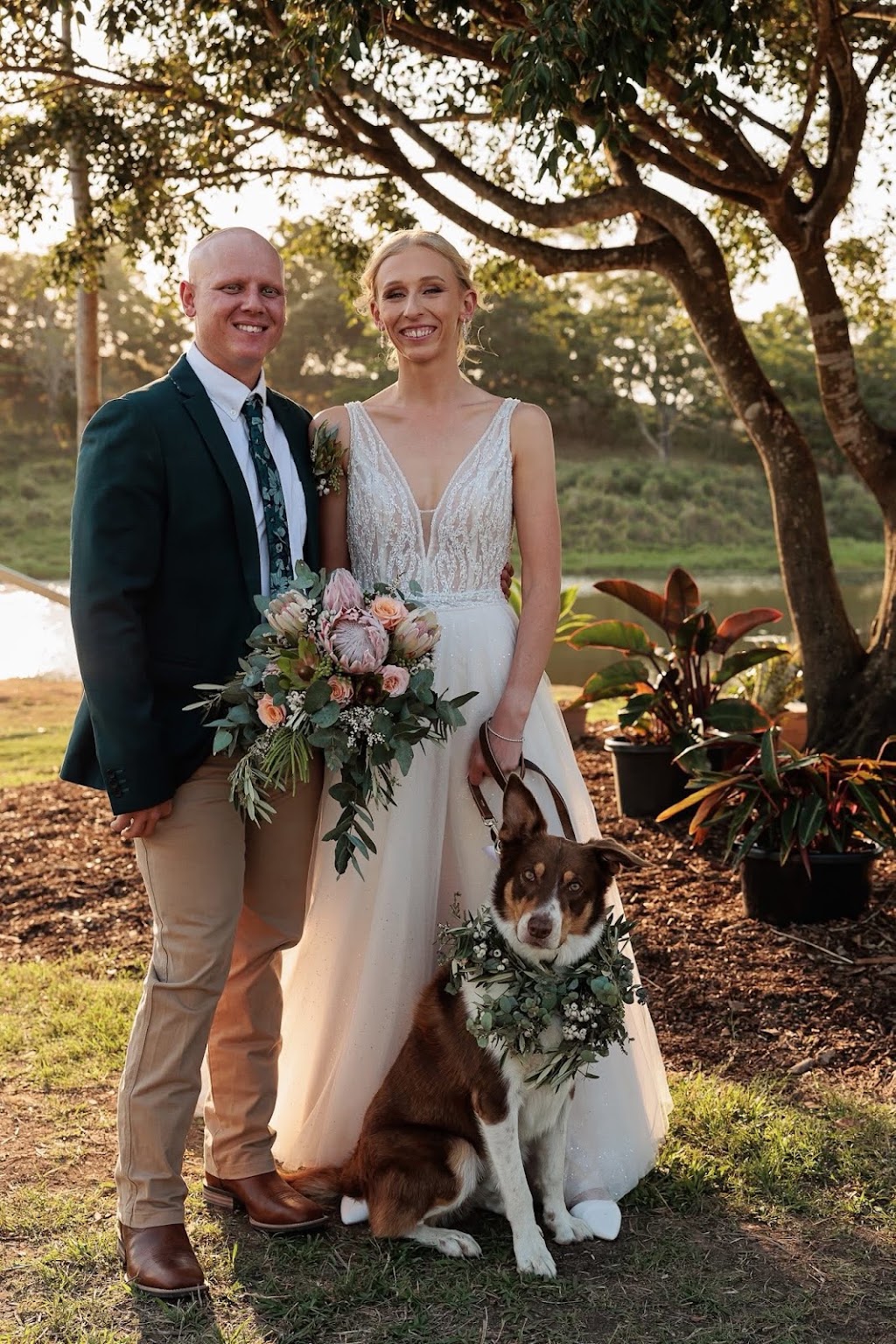 Sweet Country Blooms | 62 Ridolfis Rd, Farleigh QLD 4740, Australia | Phone: 0457 518 504