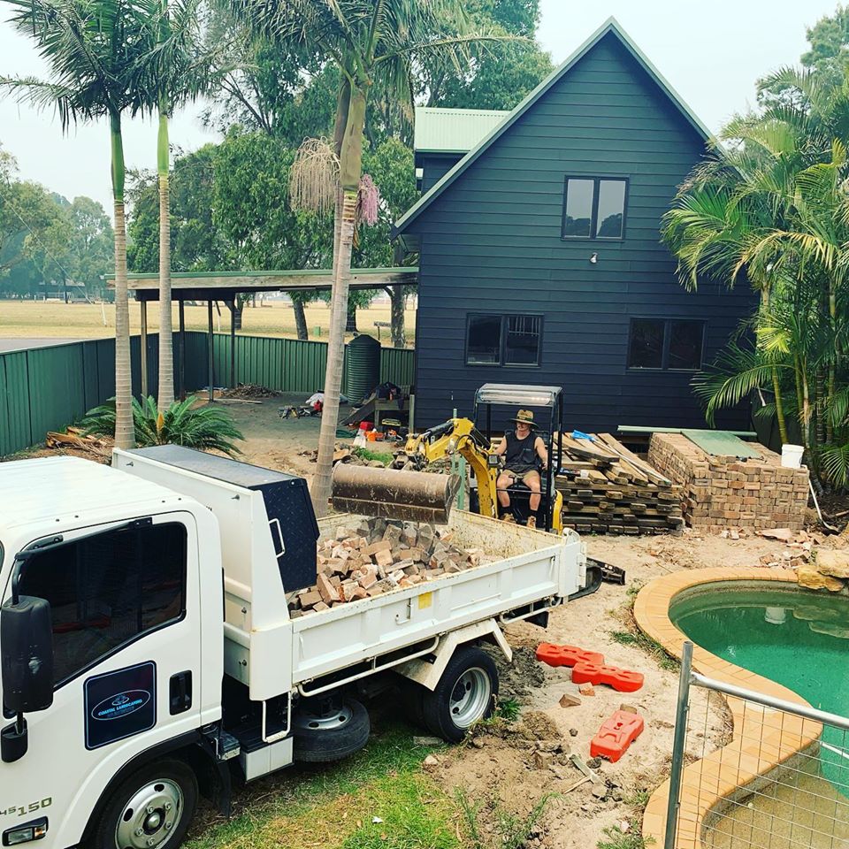 Coastal Landscaping and Earthmoving | general contractor | New Mount Pleasant Rd, Mount Pleasant NSW 2519, Australia | 0402438397 OR +61 402 438 397
