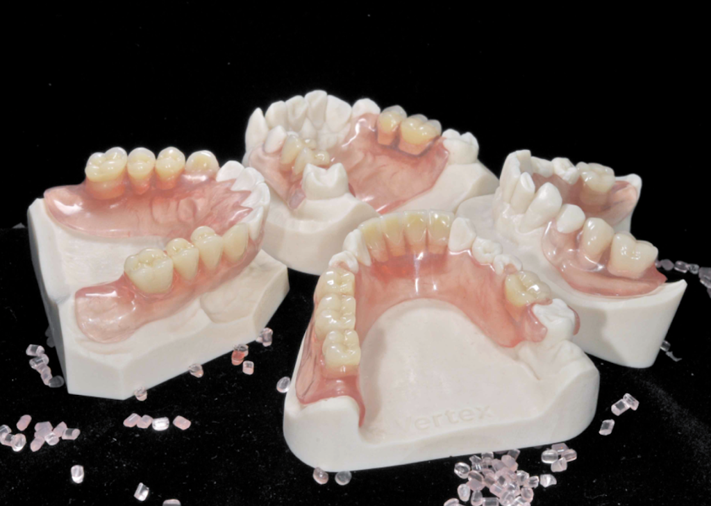 My Denture Clinic BONDI | Leon Dobrinski Prosthetist | 36 Brighton Blvd, Bondi N NSW 2026, Australia | Phone: 1300 134 408