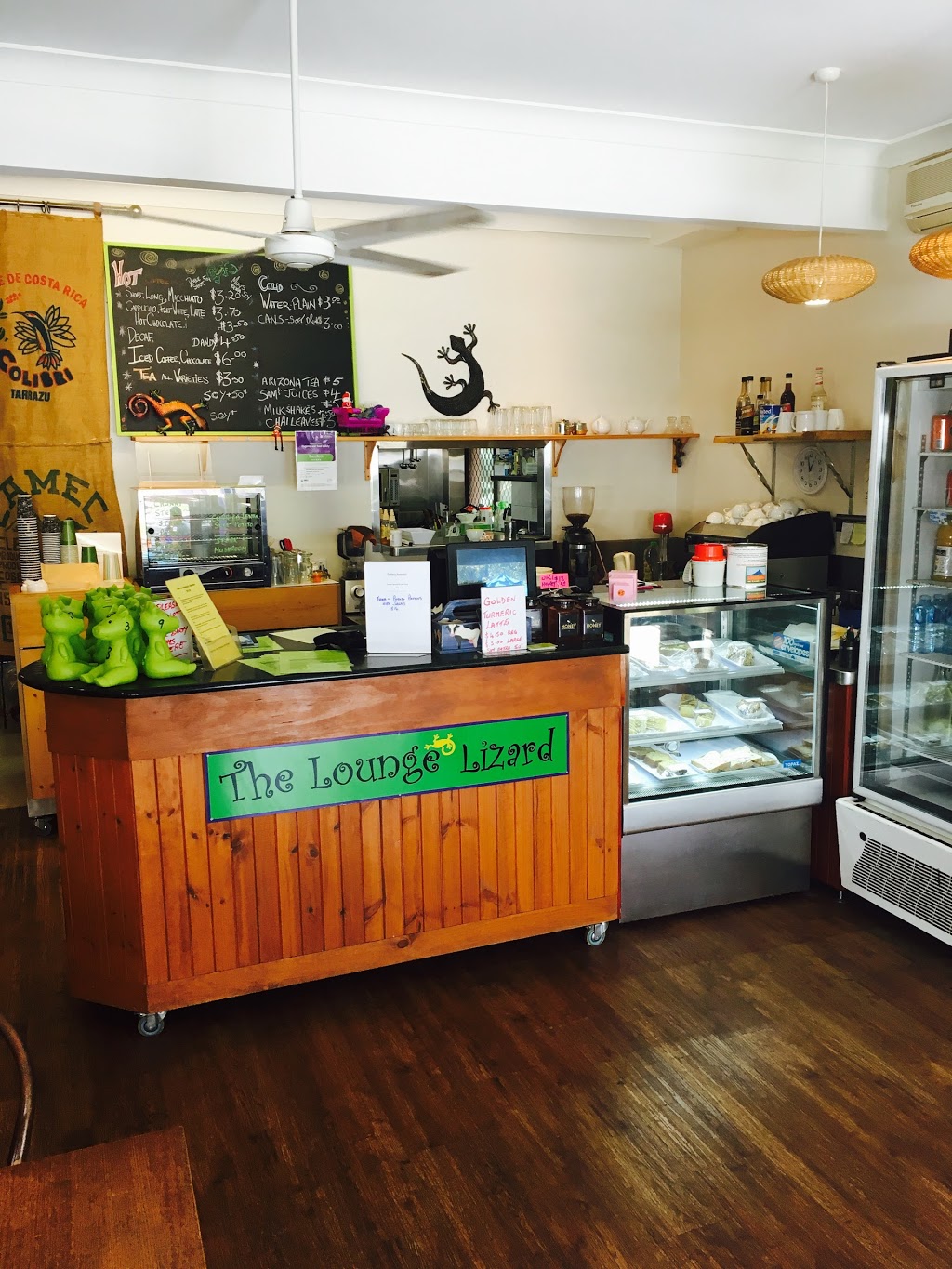 The Lounge Lizard Cafe | 1451 Kyogle Rd, Uki NSW 2484, Australia | Phone: (02) 6679 5036