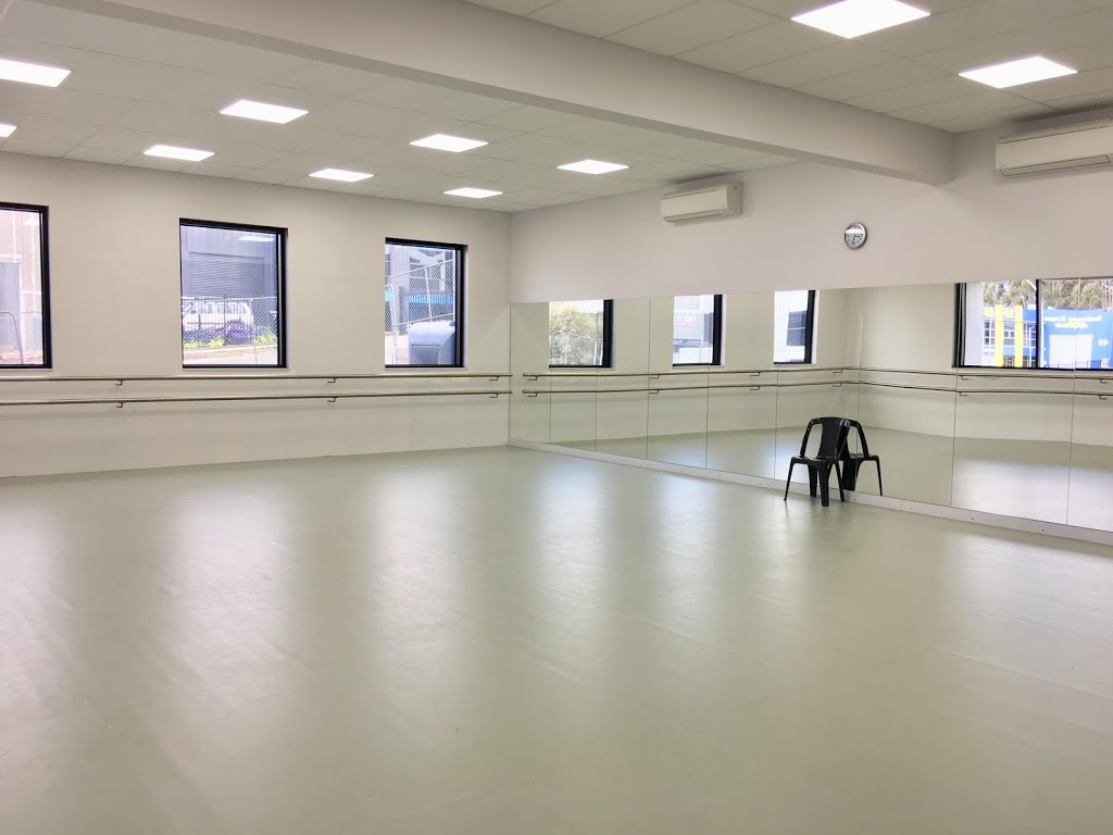 Carmel Amelia School of Dance Woodend | Buffalo stadium, Forest St, Woodend VIC 3442, Australia | Phone: 0438 322 371