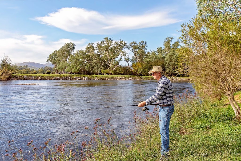 Leroys Accommodation - Mulwala Lakeside | 109 Corowa Rd, Mulwala NSW 2647, Australia | Phone: (03) 9620 1538