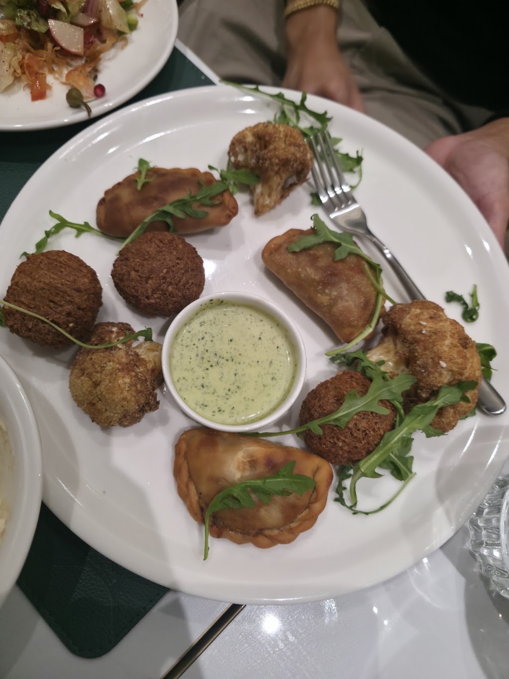 Sahra Bistro | GR073, 14 Market Ln, Rouse Hill NSW 2155, Australia | Phone: (02) 8884 0204
