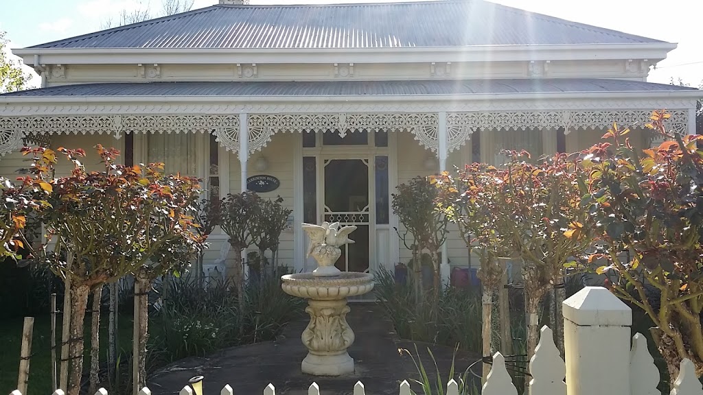 Carrington House Daylesford | 16 Bridport St, Daylesford VIC 3460, Australia | Phone: (03) 5348 4312