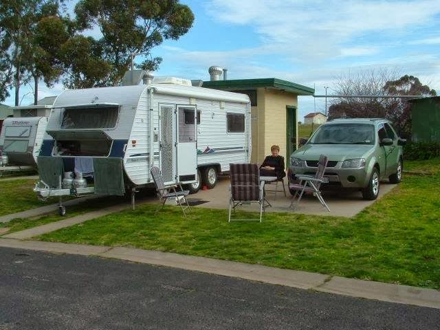 Nhill Caravan Park | 93 Victoria St, Nhill VIC 3418, Australia | Phone: (03) 5391 1683