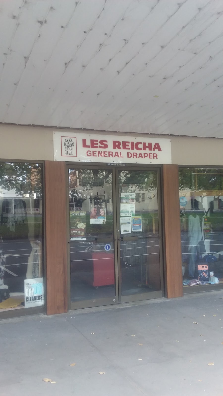 Reichas Drapery | home goods store | 74 High St, Terang VIC 3264, Australia | 0355921758 OR +61 3 5592 1758