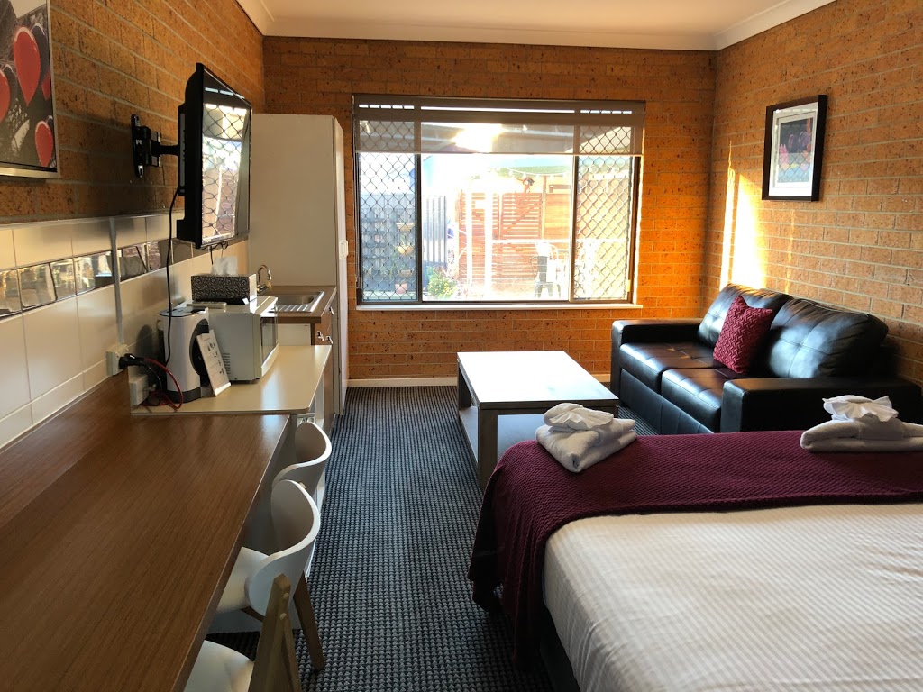 Tamworth Central Motel | 239 Goonoo Goonoo Rd, South Tamworth NSW 2340, Australia | Phone: (02) 6762 2277