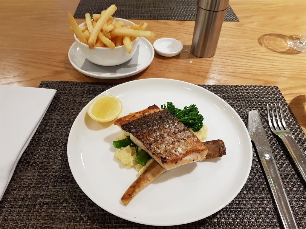 Qantas International First Lounge | Melbourne Airport VIC 3045, Australia