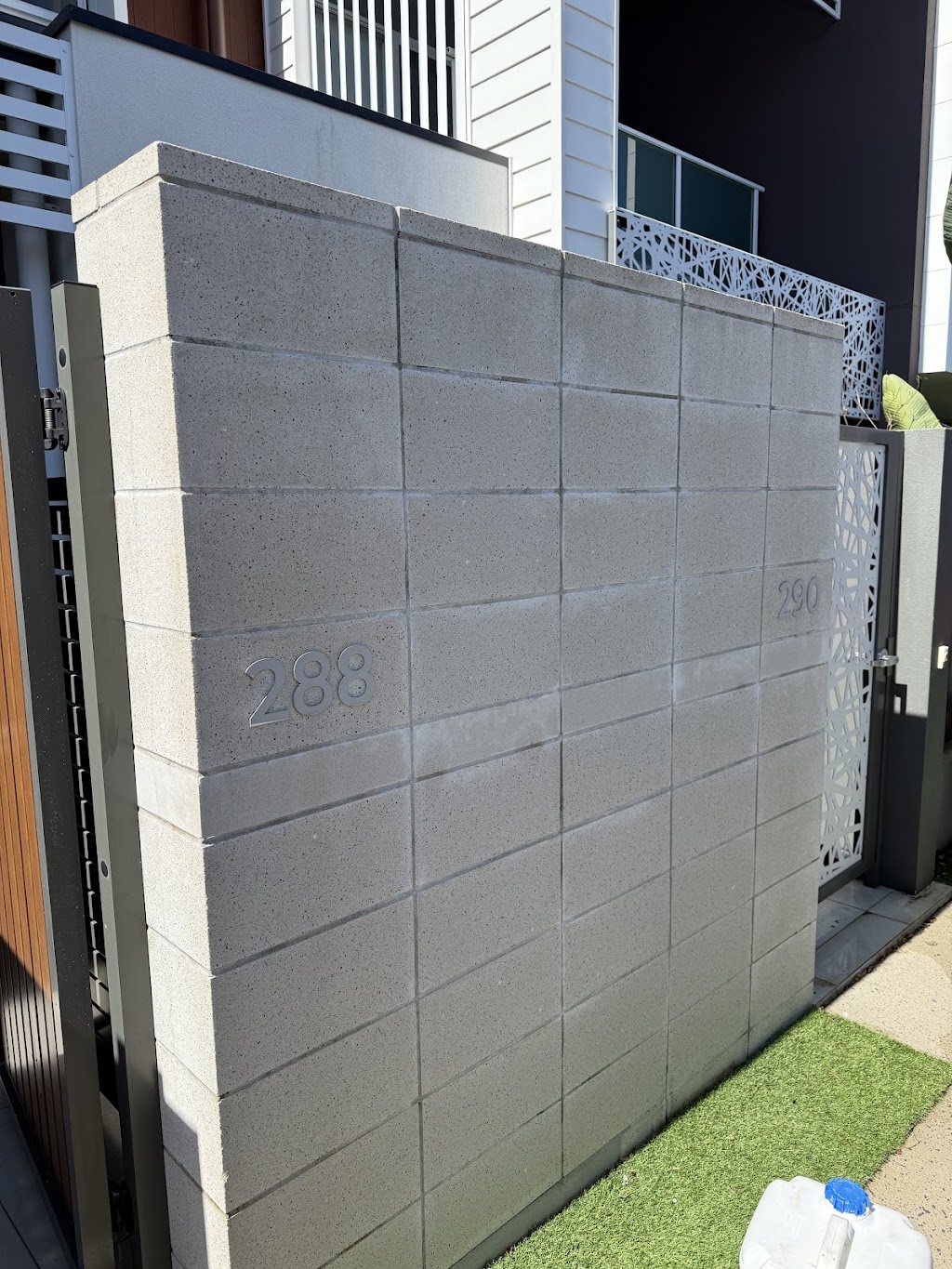 Wash It Exterior | 1 Vue Bvd, Robina QLD 4226, Australia | Phone: 0456 985 279