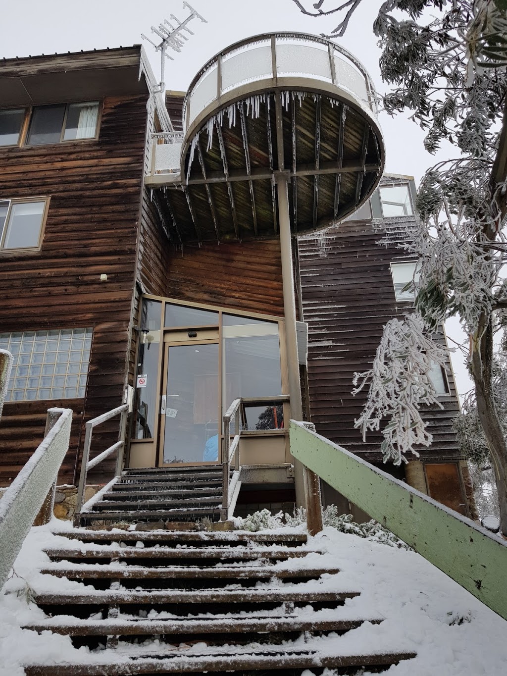 Kandahar Ski Lodge | Mount Buller Alpine Resort (Unincorporated, Mount Buller VIC 3723, Australia