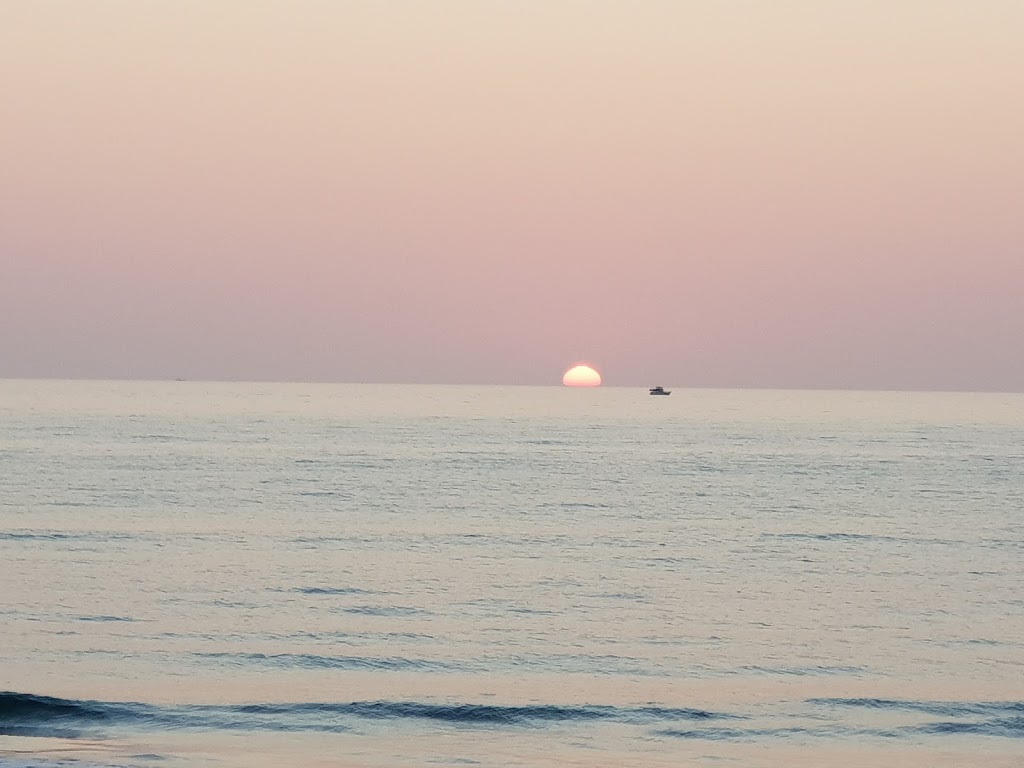 Sunset On Semaphore | 41a Esplanade, Semaphore SA 5019, Australia | Phone: 0437 403 150
