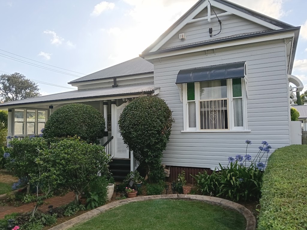 Grant Painting | 2252 Oakey - Cooyar Rd, Balgowan QLD 4401, Australia | Phone: 0488 688 607