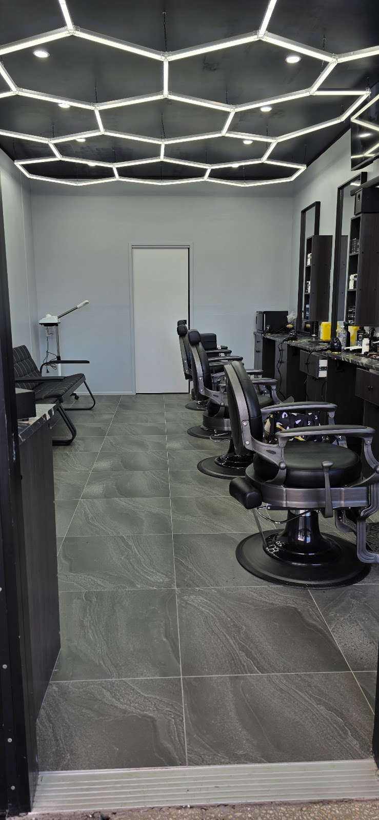 Golden fade barber shop | 10 Oakland Wy, Beaudesert QLD 4285, Australia | Phone: 0461 399 417