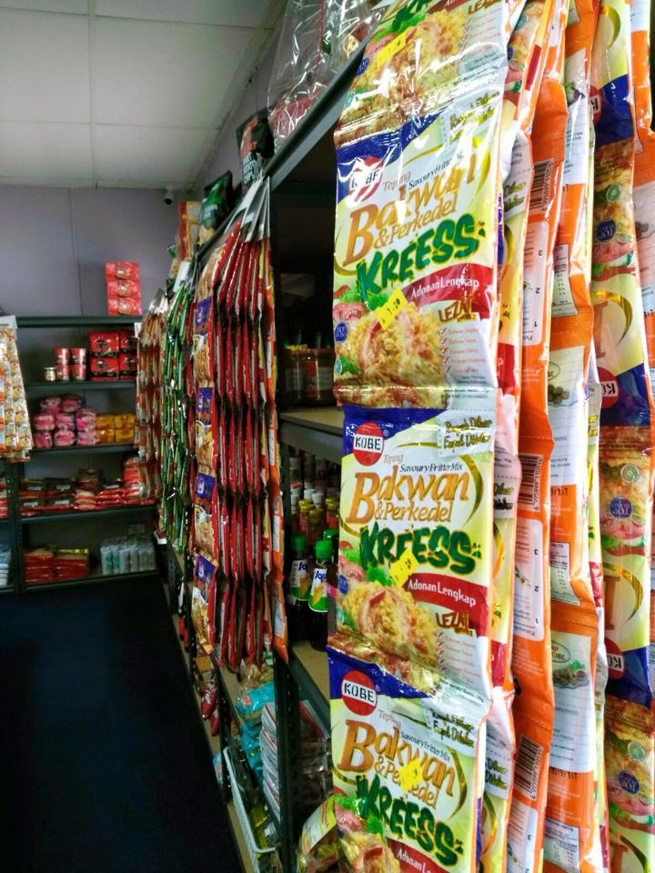 Liliks Indonesia And Asian Grocery | store | 1/261 Victoria Ave, Redcliffe QLD 4020, Australia | 0734191375 OR +61 7 3419 1375
