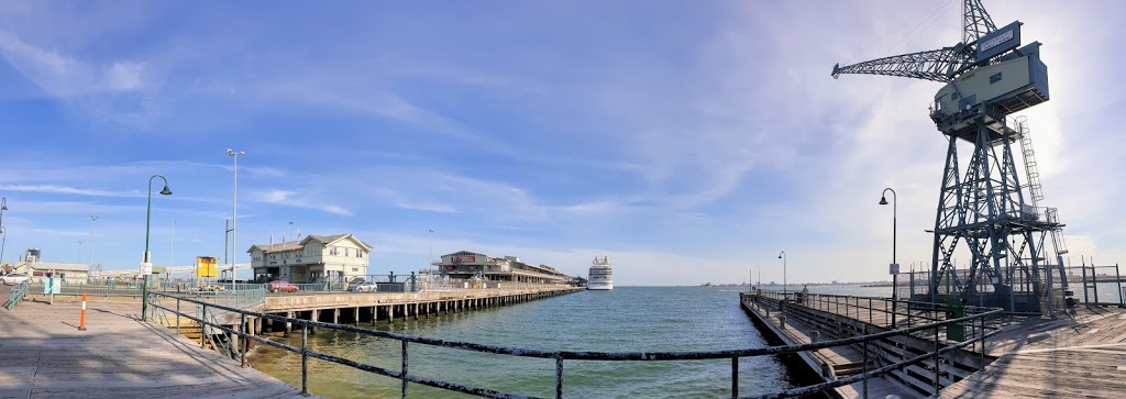 The Little Free Library | library | Port Phillip Bay, VIC, Australia