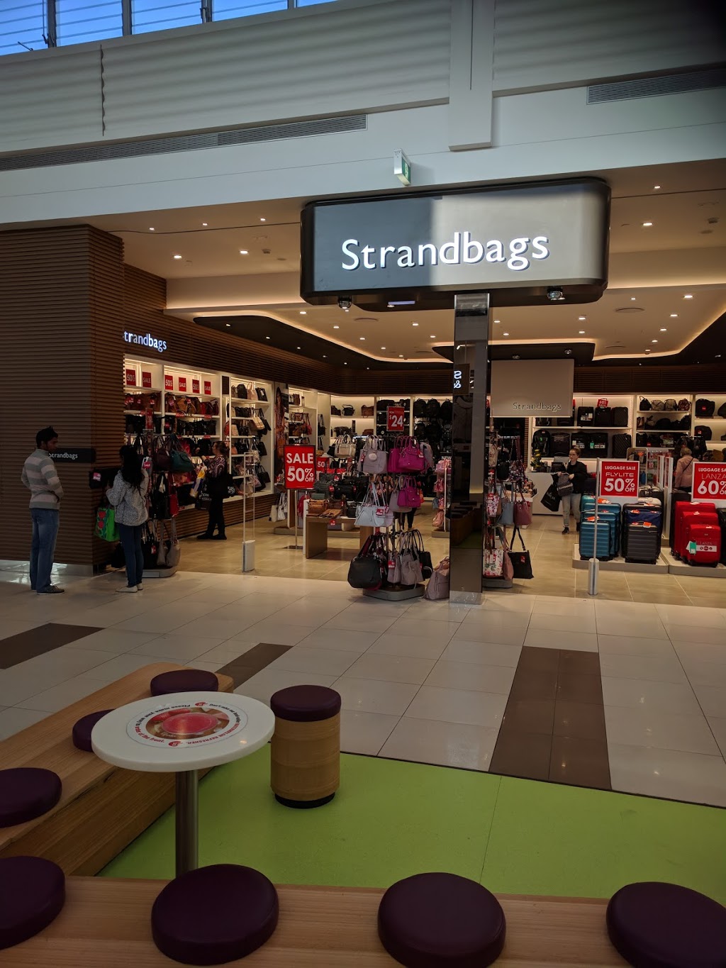 Strandbags | store | Northlands Shopping Centre, Shop J/022 Murray Rd, Preston VIC 3072, Australia | 0394706587 OR +61 3 9470 6587