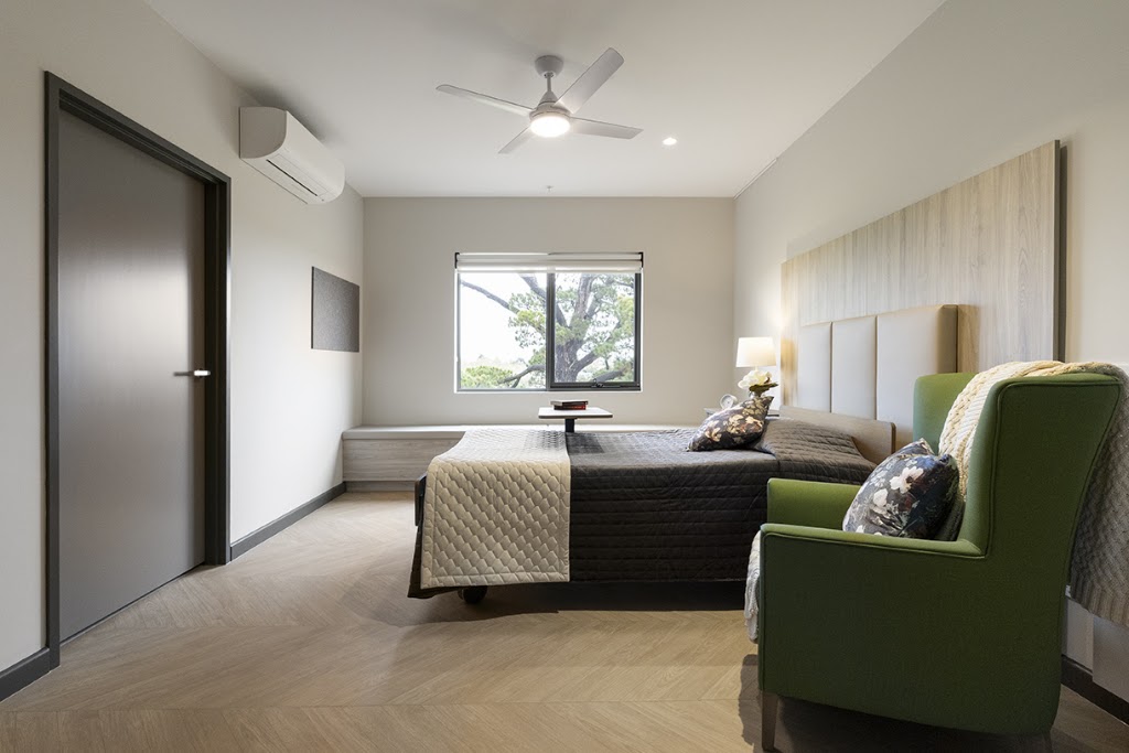 Hampton Lodge | 102 Shrives Rd, Hampton Park VIC 3976, Australia | Phone: 1300 428 886