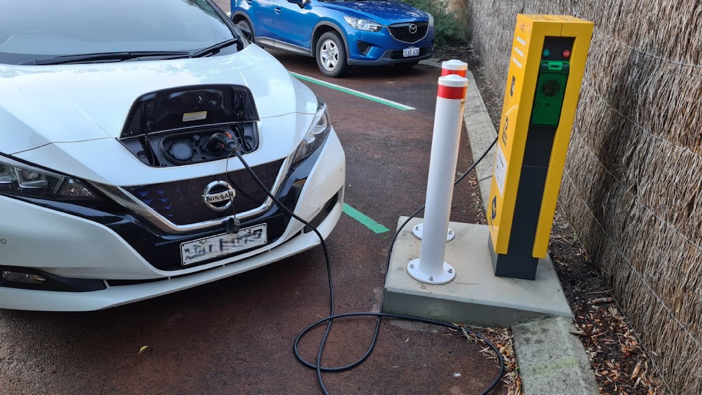 Chargefox Charging Station | 97 Caves Rd, Abbey WA 6280, Australia | Phone: 1300 518 038