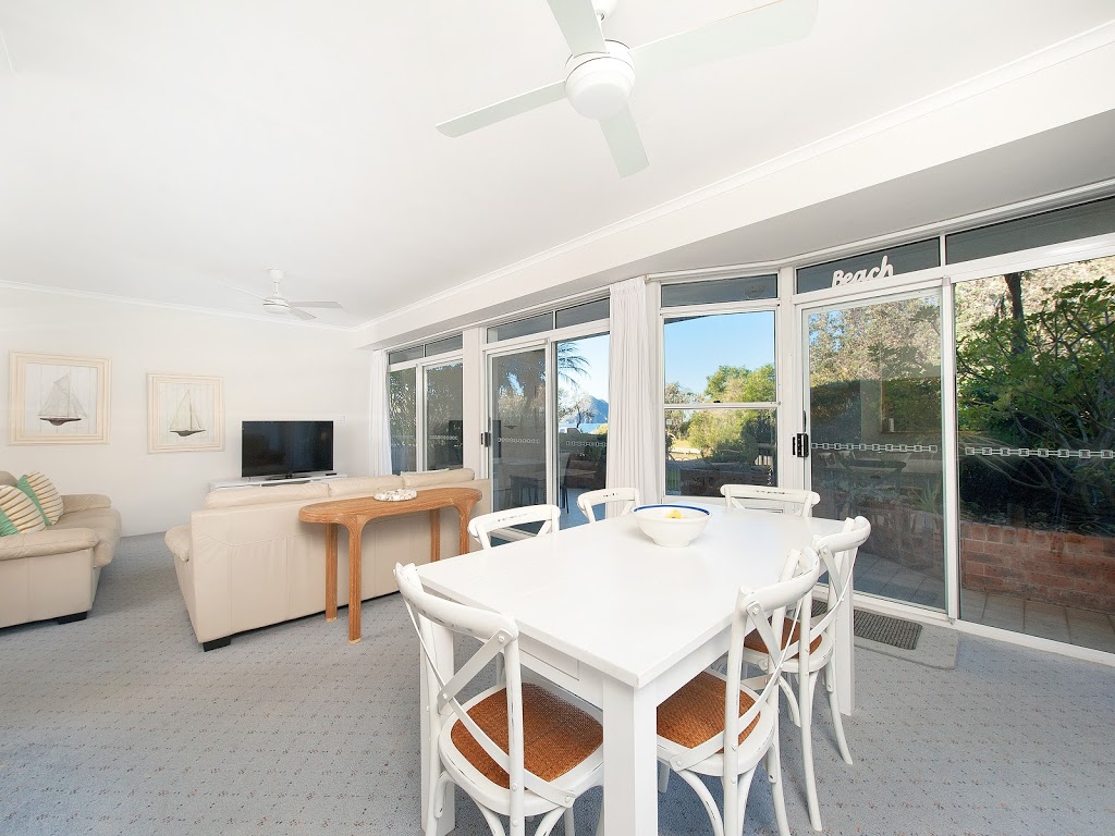 One Albacore | Albacore, Apartment 1/12-14 Ondine Cl, Nelson Bay NSW 2315, Australia | Phone: (02) 4008 5010